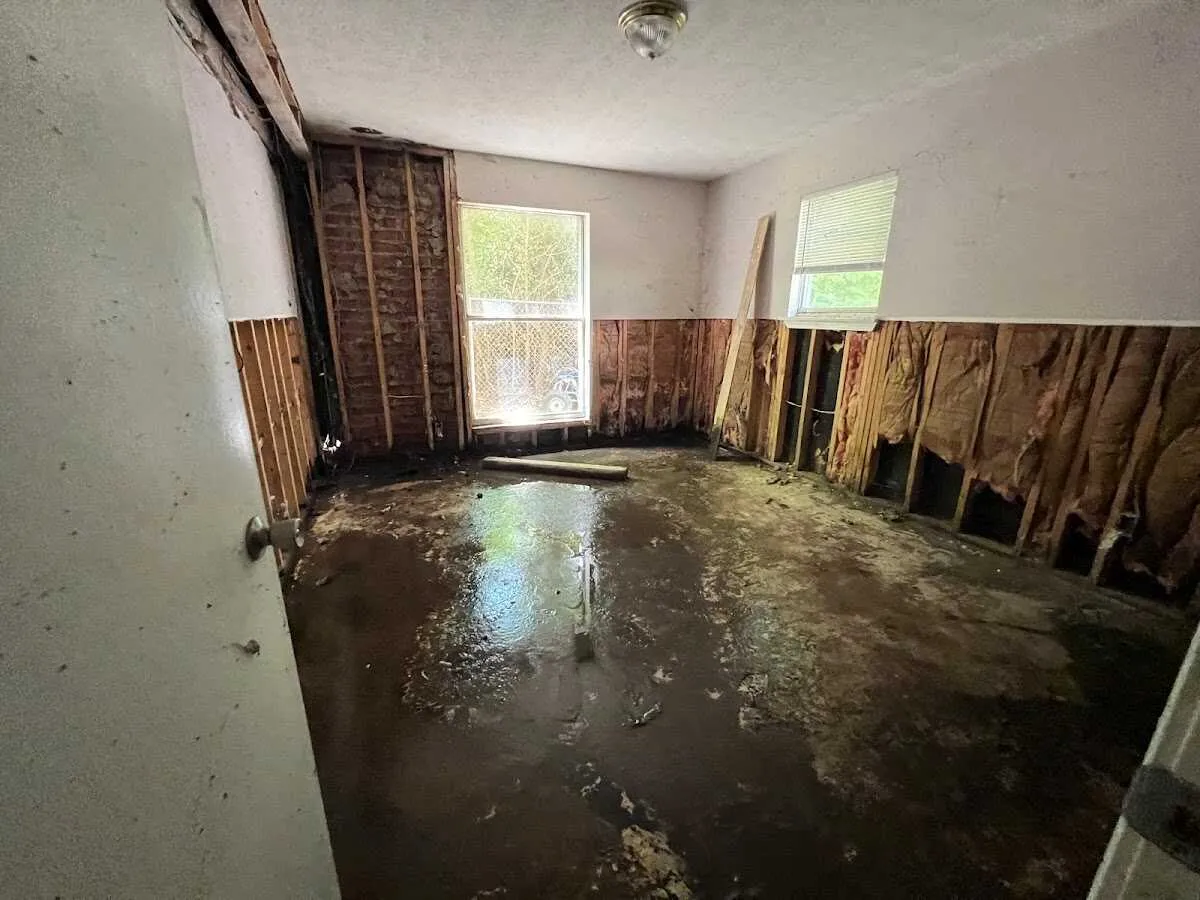 Water Damage Restoration services in Machesney Park, IL